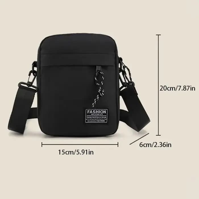 Sac pour homme, disponible en version à porter sur une épaule ou en bandoulière