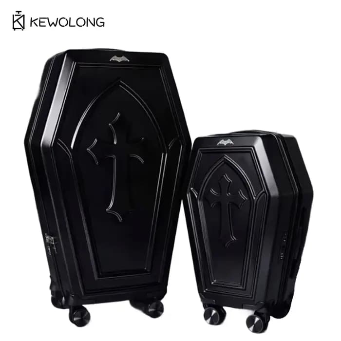 Valise rigide motif croix gothique 3D en relief