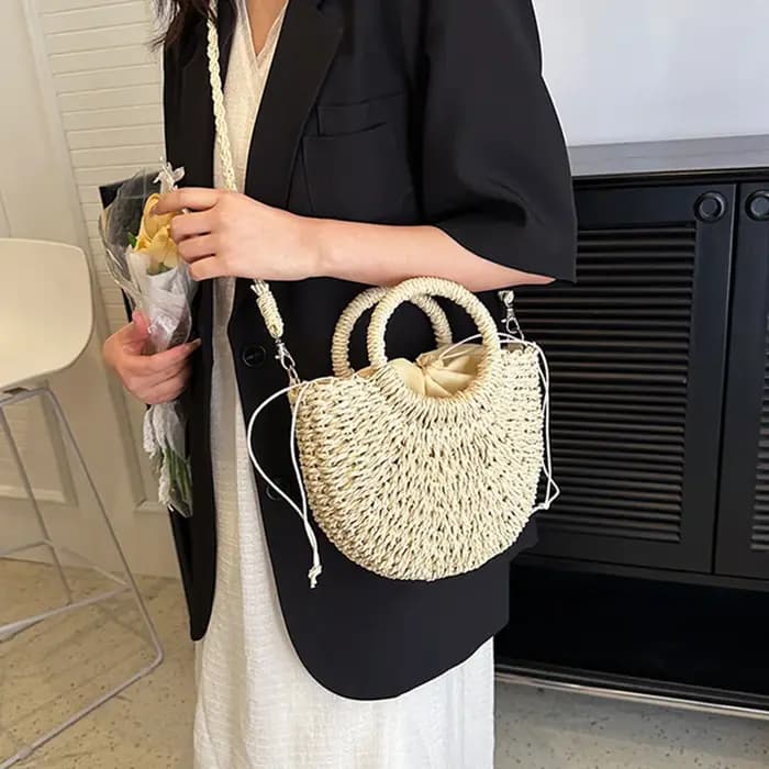 Nouveau Sac de Plage Demi-Lune en Paille et Rotin Tressé à la Main pour Femme