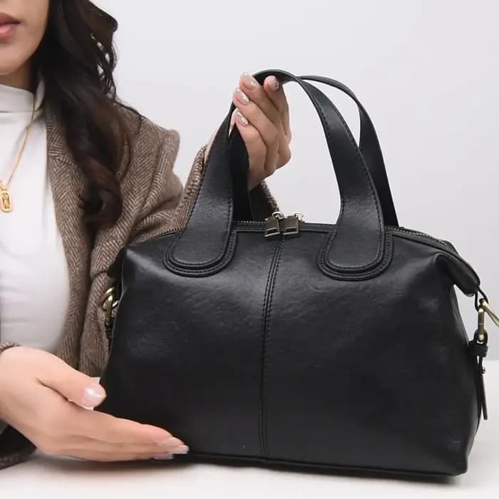 Sac Boston noir minimaliste en cuir véritable pour femmes
