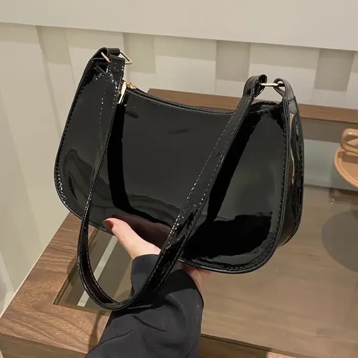 Sac rouge haut de gamme pour femmes, sac sous les bras rétro à main, petit sac en cuir verni de style étranger pour jeunes filles, épaule unique