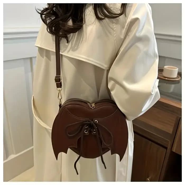 Sac à bandoulière en forme de chauve-souris pour femmes
