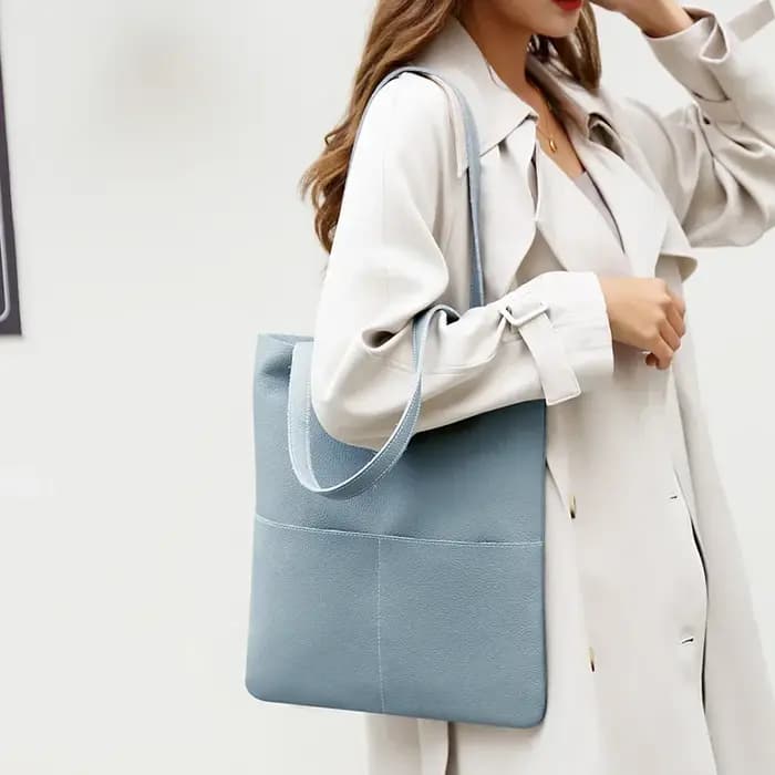 Sac à bandoulière de grande capacité en matériau souple solide
