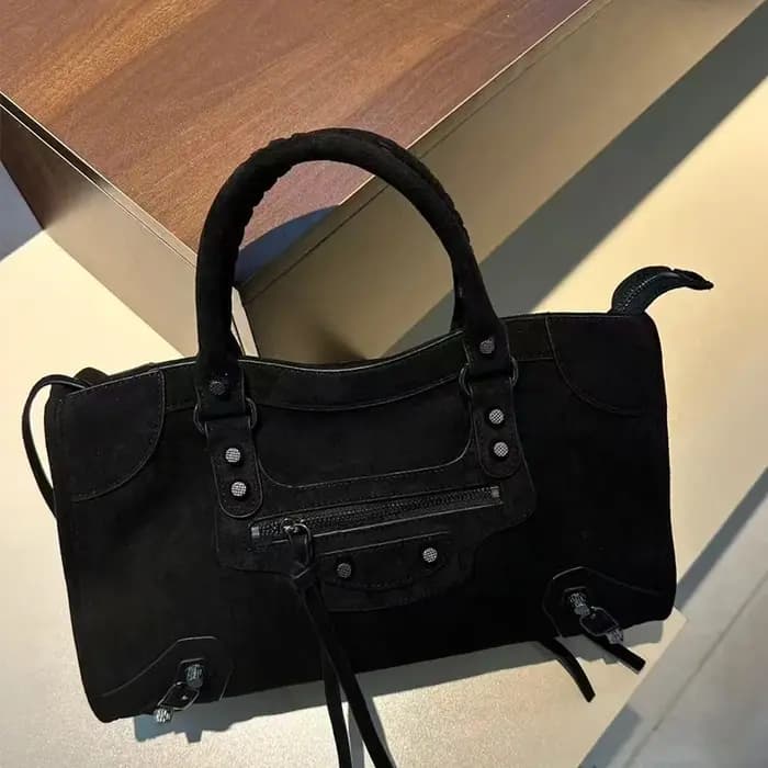 Paris Rivet Locomotive sac ins Spice Girl sac français Premium Sense rétro à la mode Portable oreiller sac une épaule sac à bandoulière