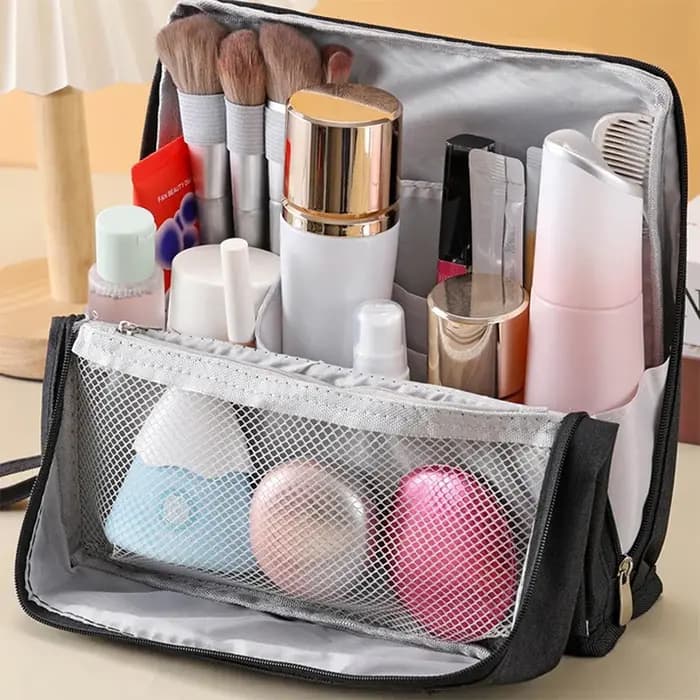 Trousse à cosmétiques verticale