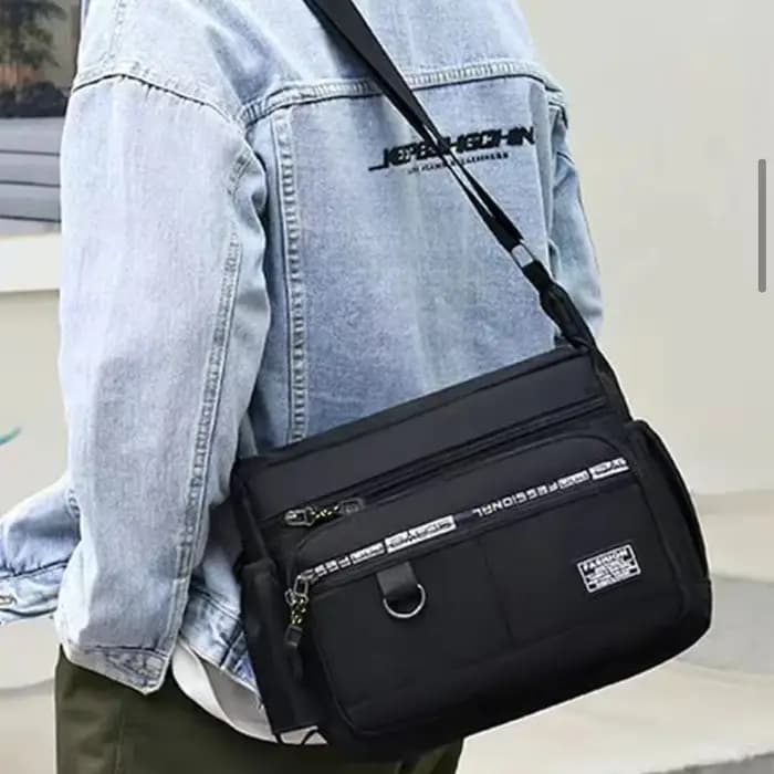 Sac à bandoulière pour hommes avec poches multicouches