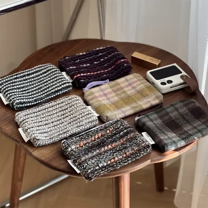 Mini trousse à cosmétiques rétro à carreaux et rayures