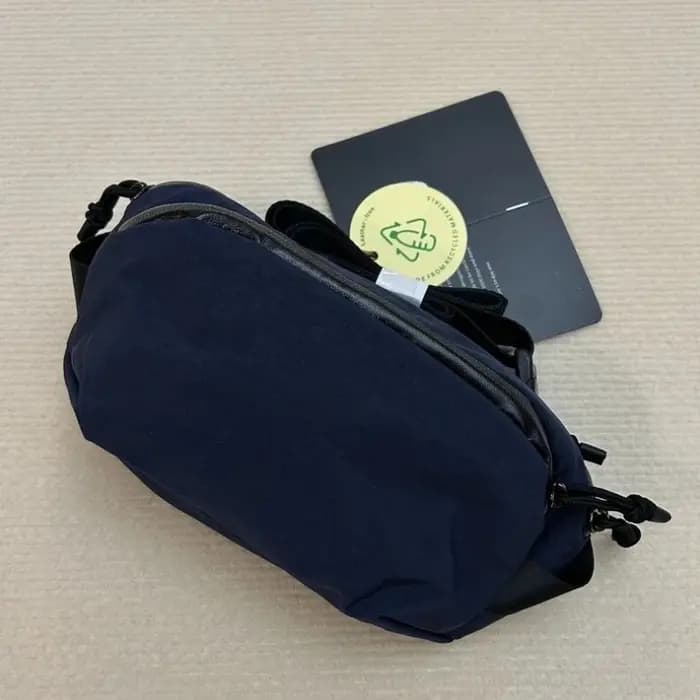 Sac de poitrine magnétique Venture Ready Sling 2.5L Explorer