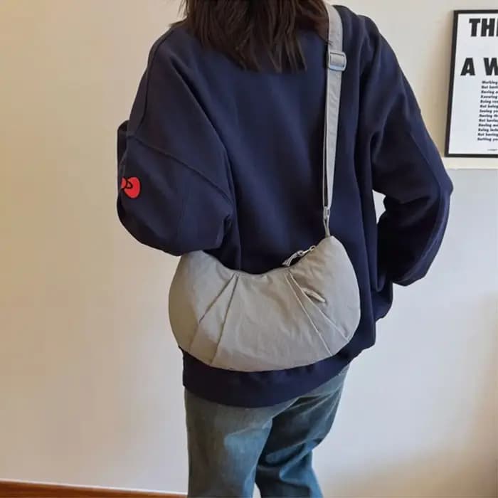 Sac à bandoulière de couleur unie