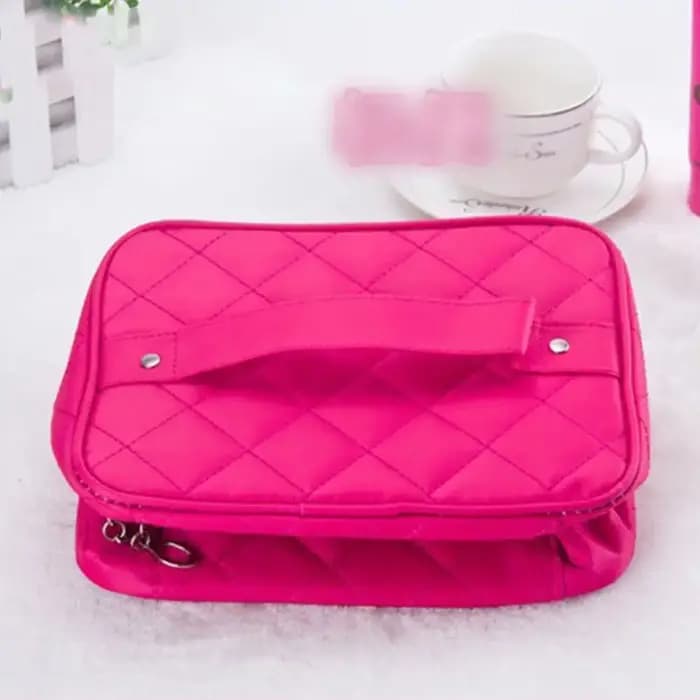 Trousse à cosmétiques matelassurera de voyage pour femme