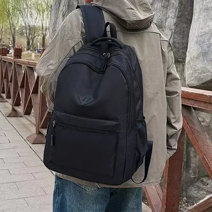 Nouveau sac à dos noir à la mode sac d'école décontracté pour les déplacements quotidiens voyages en plein air cadeaux de Festival