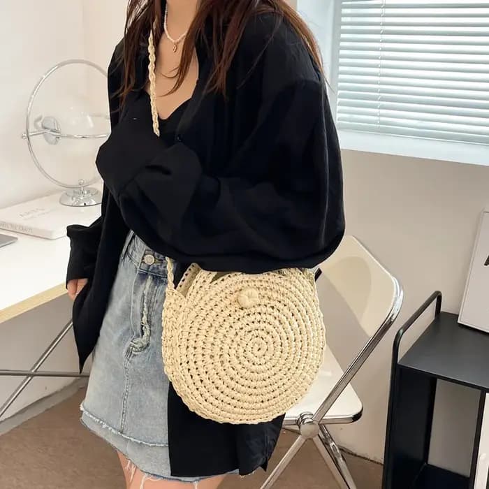 Sac à bandoulière rond en paille tissé à la main pour femmes