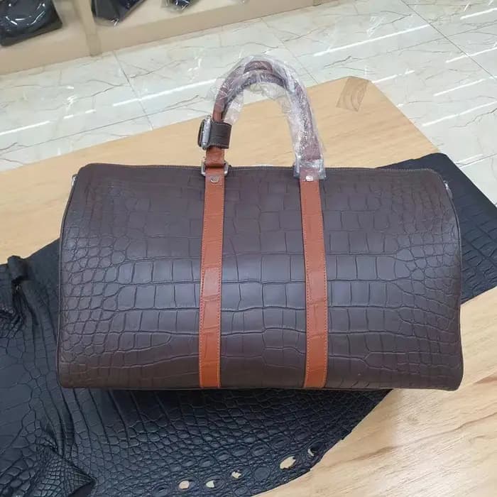 Sac de voyage de luxe en cuir de Crocodile véritable marron