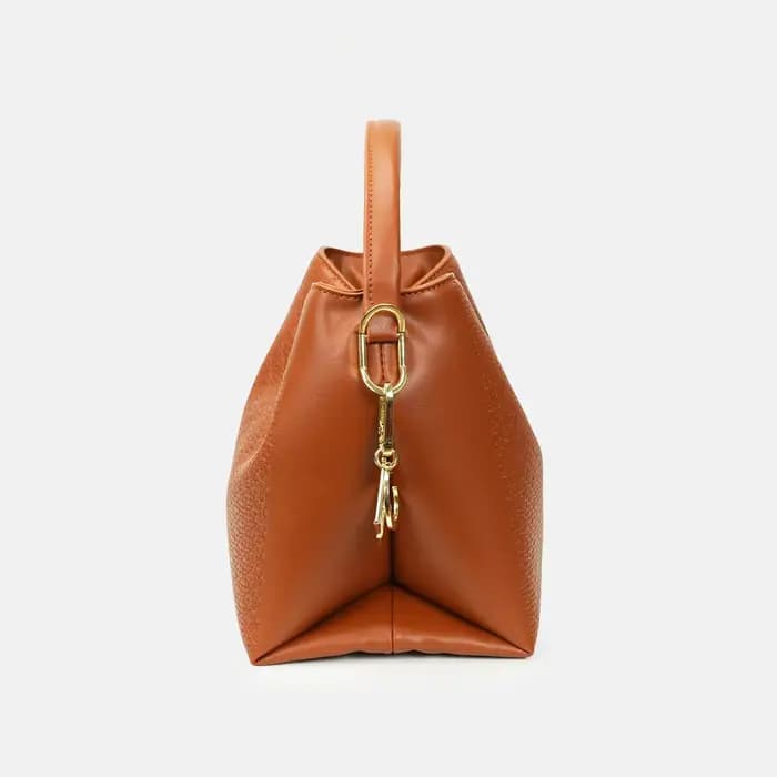 Sac seau CH Monogram avec poignée supérieure et bandoulière amovible pour le quotidien