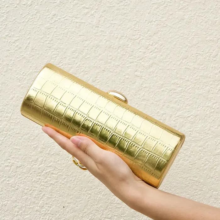 Sac de soirée cylindrique à motif crocodile