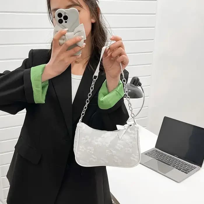 2025 nouvelle mode feutre sacs à bandoulière pour femmes petit sac sous les bras décontracté femme