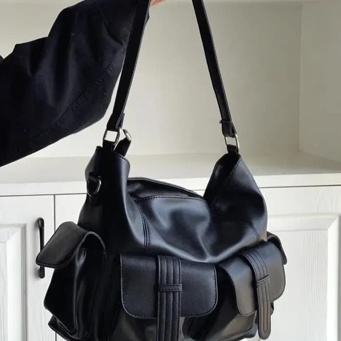 Un nouveau sac messager fourre-tout à une épaule