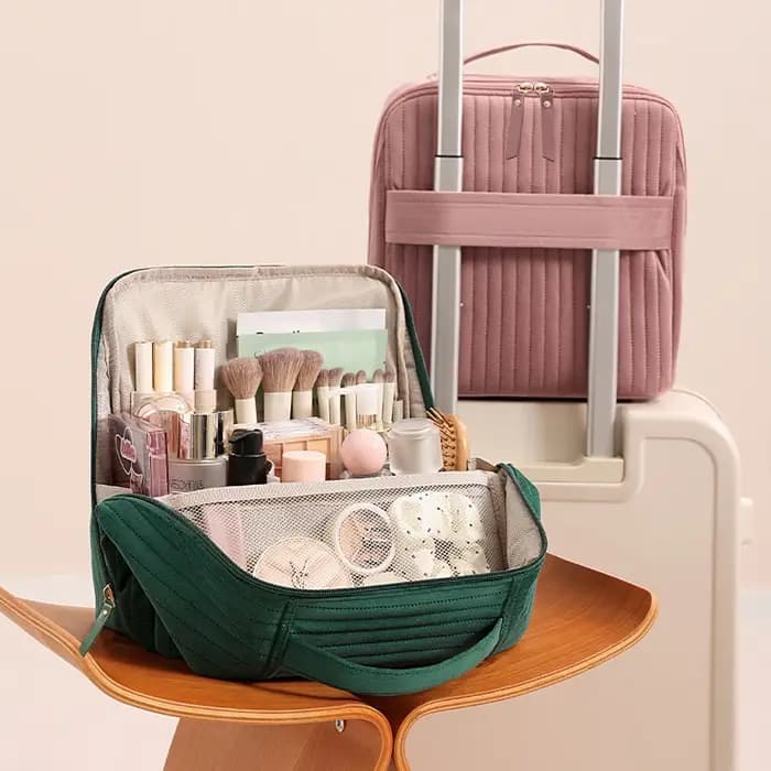 Trousse de Maquillage en Velours Tendance