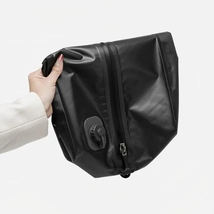 Sac de compression automatique avec pompe à air intégrée