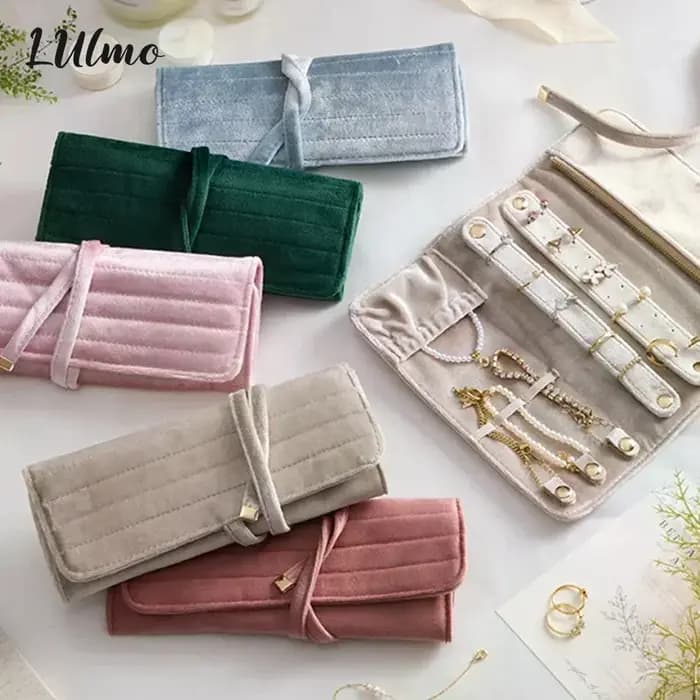 Sac à bijoux en velours vert foncé