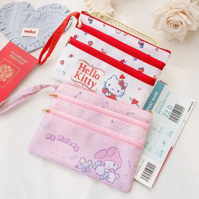 Sac de rangement pour documents de voyage avec plusieurs compartiments pour une organisation pratique des cartes