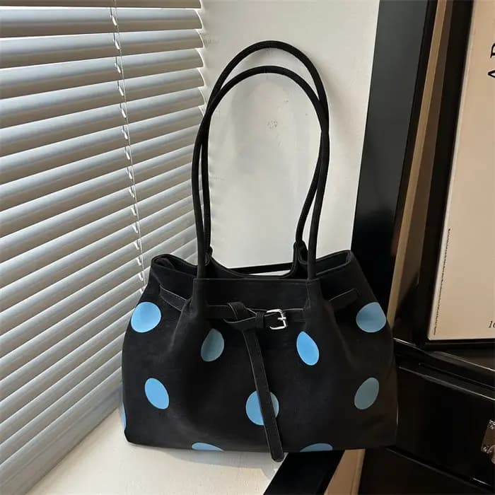 Sacs Grande Capacité pour Femmes – Nouvelle Collection Été 2026 – Sac à Bandoulière Polyvalent Tendance – Sac Fourre-tout Décontracté Rétro pour Trajet Quotidien