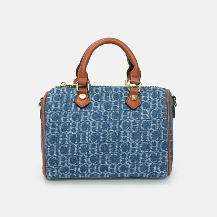 Sac Boston en jean monogrammé pour femme CH avec garniture en cuir et fermeture à loquet