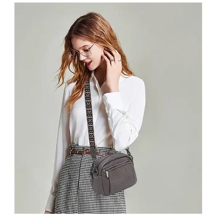 Sac bandoulière en cuir véritable gaufré croco