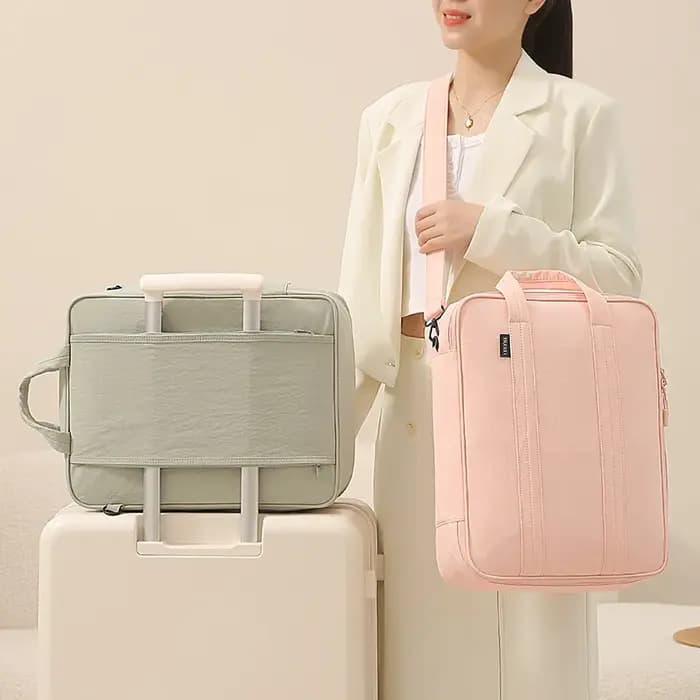 Sac de voyage pouvant être rangé dans une valise, sac de rangement pour vêtements portable de grande capacité.