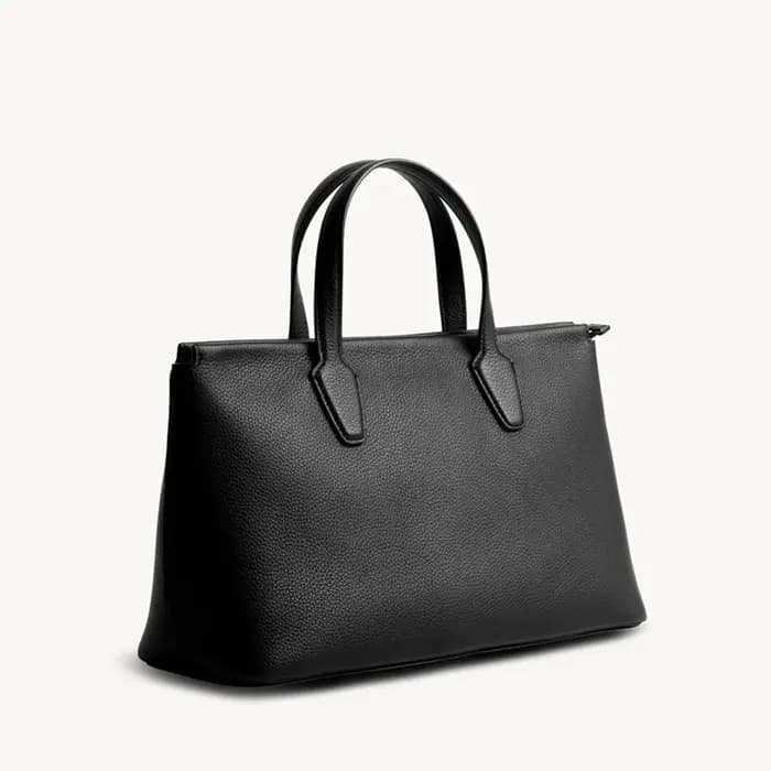 The Row Marcel, sacoche en cuir de luxe