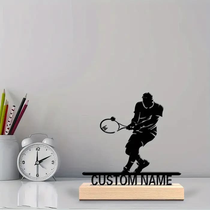 Statue en métal personnalisée de joueur de tennis avec base en bois