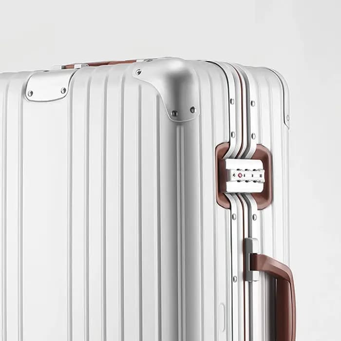 Valise en alliage d'aluminium et de magnésium avec serrure douanière