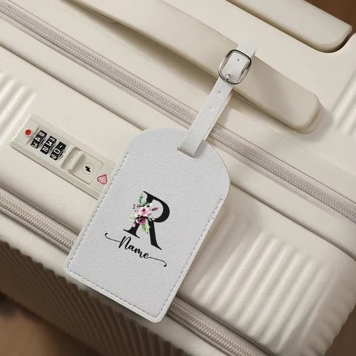 Étiquette de bagage personnalisée avec nom sur unité centrale robuste et élégante pour valise de voyage en 26 couleurs disponibles