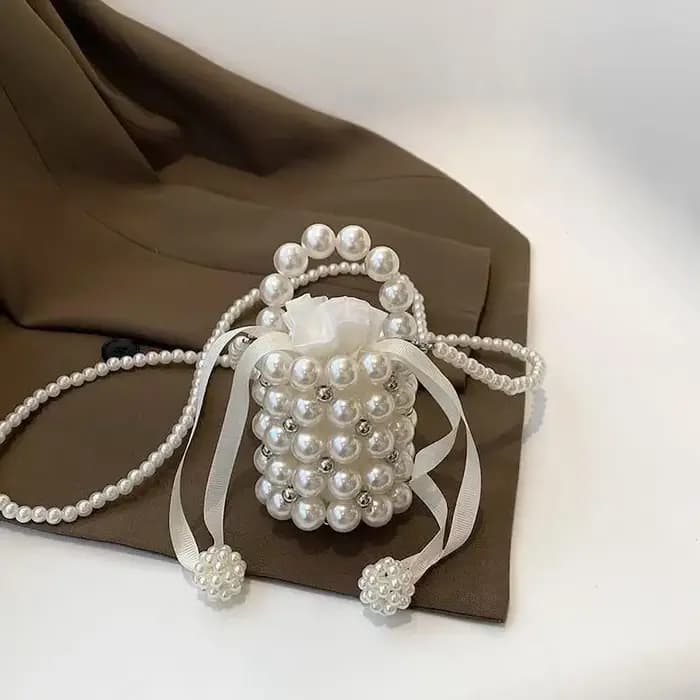 Sac à main perlé blanc clair tendance pour fille, avec longue chaîne, pochette de mariée, nouvelle c