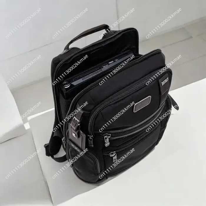 Sac à dos d'affaires léger et imperméable pour ordinateur portable de 15 pouces