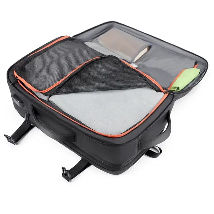 Sac à dos extensible hydrofuge avec compression sous vide