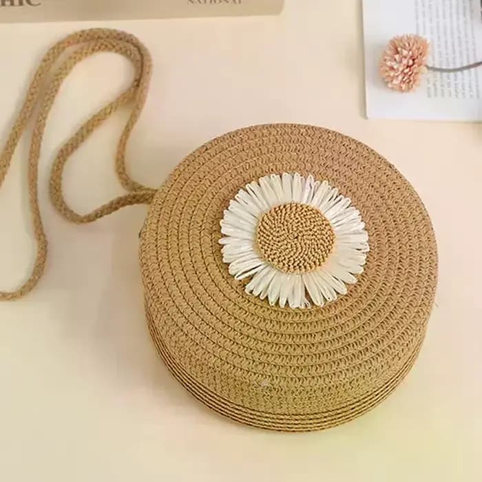 Sac en paille à motif floral bohème