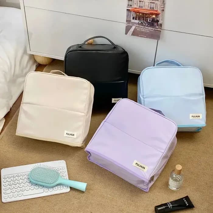 Sac de voyage suspendu avec compartiments