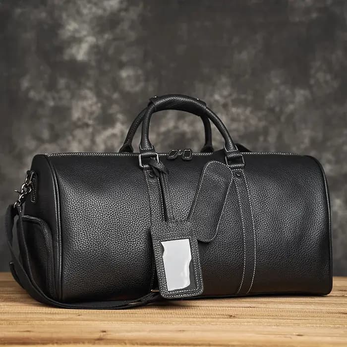 Sac de week-end en cuir vieilli artisanal - Sac de voyage rustique avec ferrures en laiton