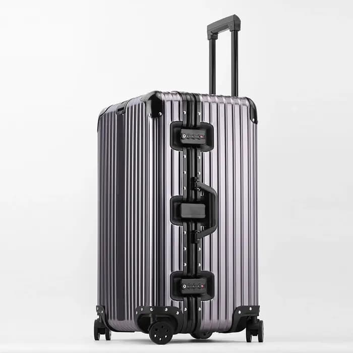 Valise de voyage épaisse tout en aluminium de grande capacité de 32 pouces