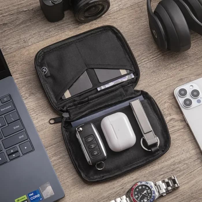 Pochette pour passeport, portefeuille de voyage avec blocage RFID – Étui organisateur de documents haut de gamme pour hommes et femmes – Peut contenir des passeports, des cartes