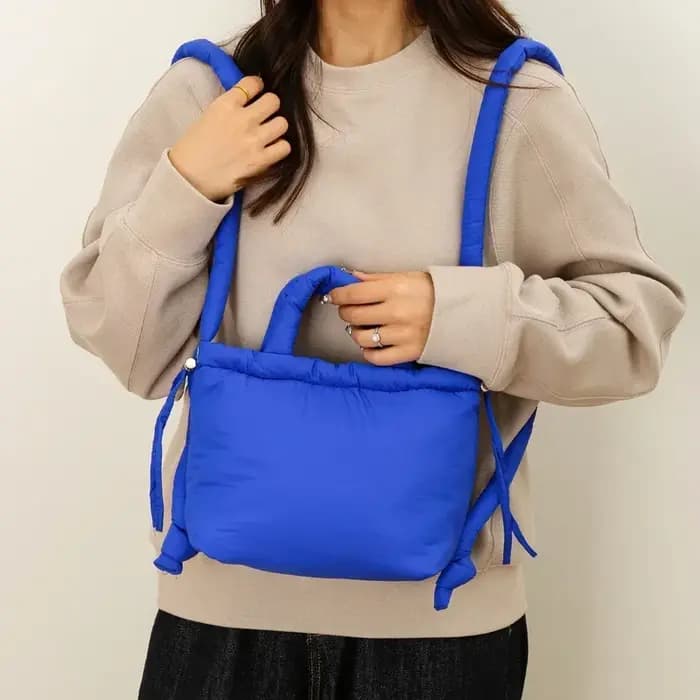 Petit sac carré en nylon coloré pour femme, sacs à main à bandoulière, super cool, simple, polyvalent, décontracté, lancé, offre spéciale, 2024