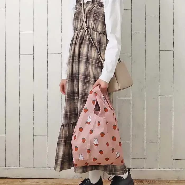 Kawaii Miffy – sac de courses Portable pliable de grande capacité à motifs de fraises