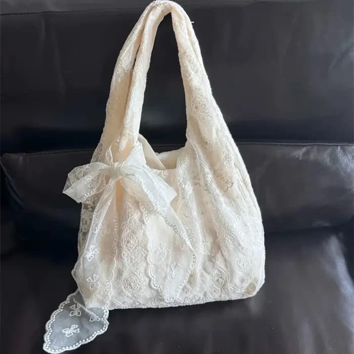 Sac fourre-tout en dentelle florale avec broderie et nœud