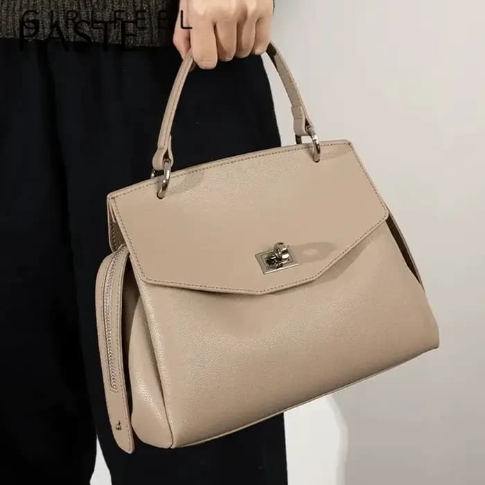 Classique affaires déplacements couverture fourre-tout en cuir de vache véritable femmes sac à bandoulière noir de haute qualité femme pratique sac à main
