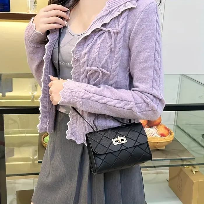 2025 petit sac de messager pour les femmes tendance Lingge broderie caméra femme sac à bandoulière mode chaîne dames