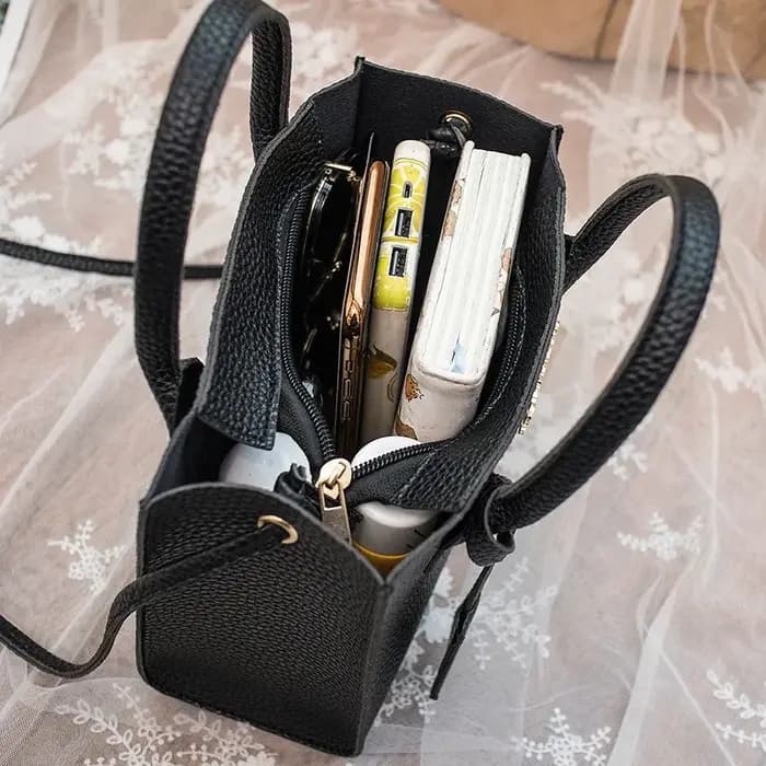 Sac à main élégant à carreaux pour femme avec bandoulière amovible — Sac