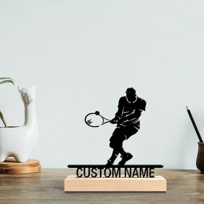 Statue en métal personnalisée de joueur de tennis avec base en bois