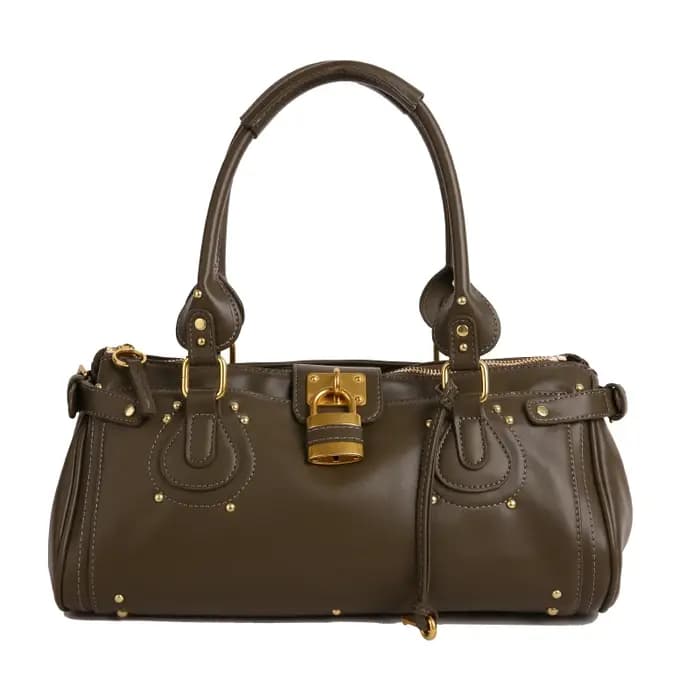 Sac à bandoulière pour femme avec fermeture éclair au design célèbre