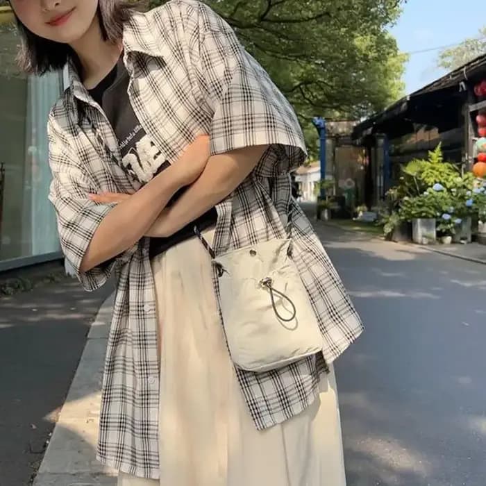 Sac à bandoulière carré en toile de nylon souple